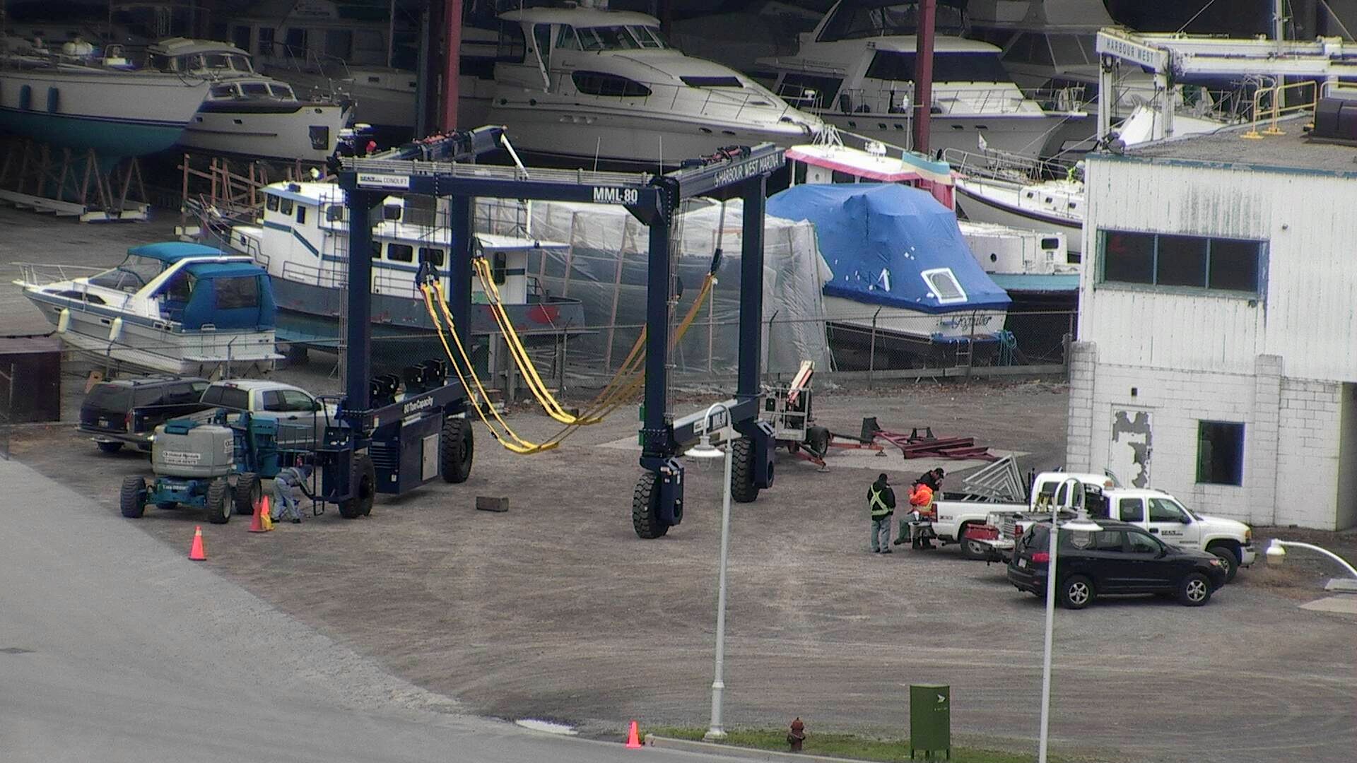 Building Harbour West’s New 80ton Marine Lift Harbour West Marina